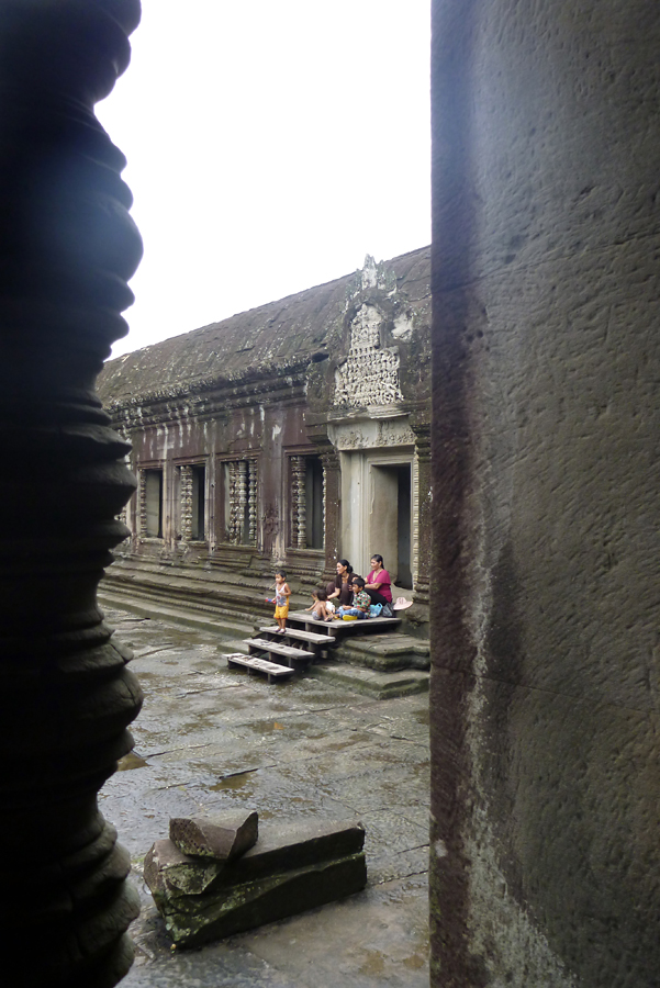 Cambodia - Angkor Wat 09-09-2011 #114