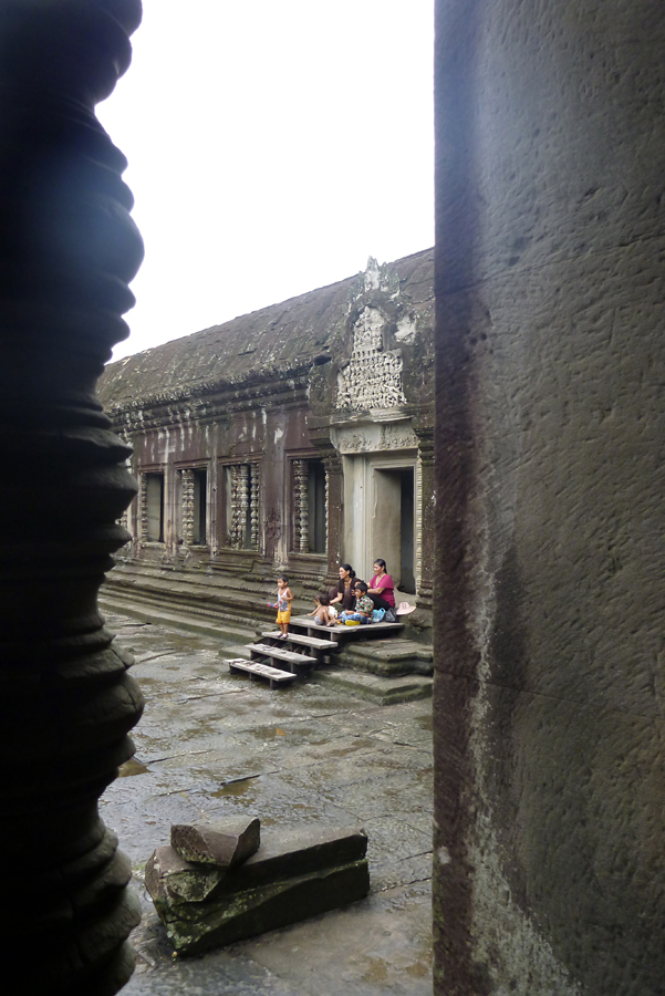 Cambodia - Angkor Wat 09-09-2011 #114