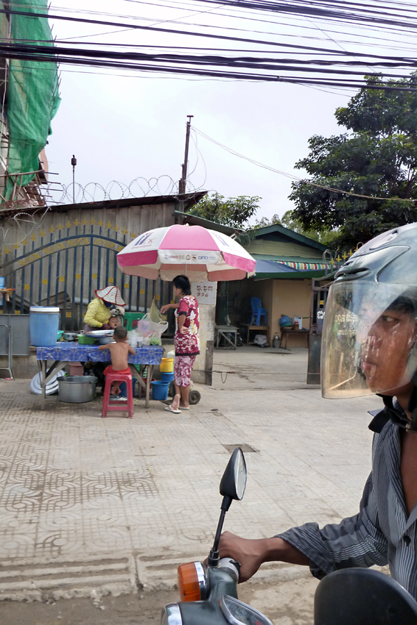 Cambodia - Phnom Penh 07-09-2011 --122