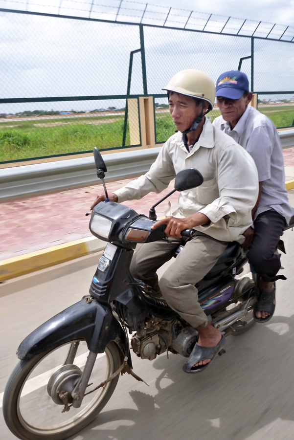 Cambodia - Phnom Penh 07-09-2011 --266