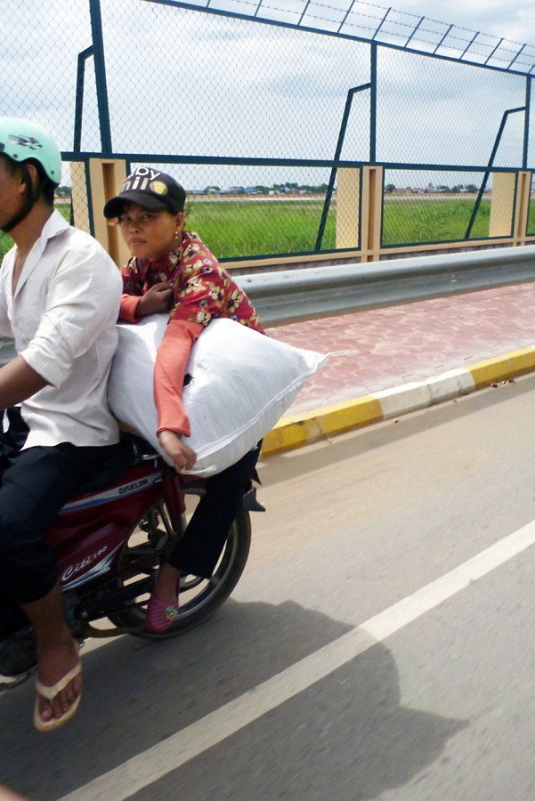 Cambodia - Phnom Penh 07-09-2011 --267