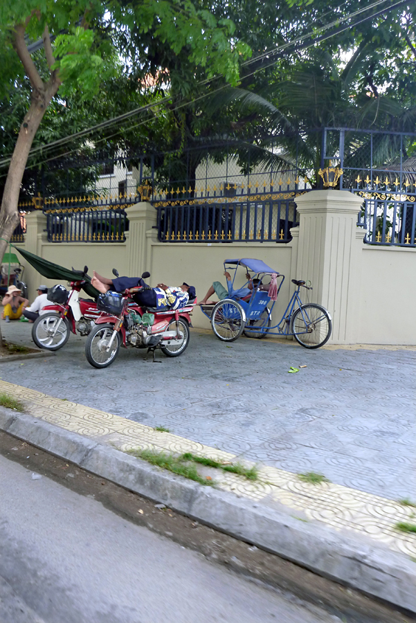 Cambodia - Phnom Penh 07-09-2011 --300