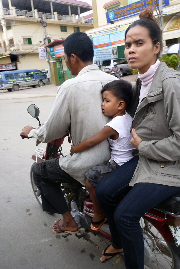 Cambodia - Phnom Penh 07-09-2011 --52