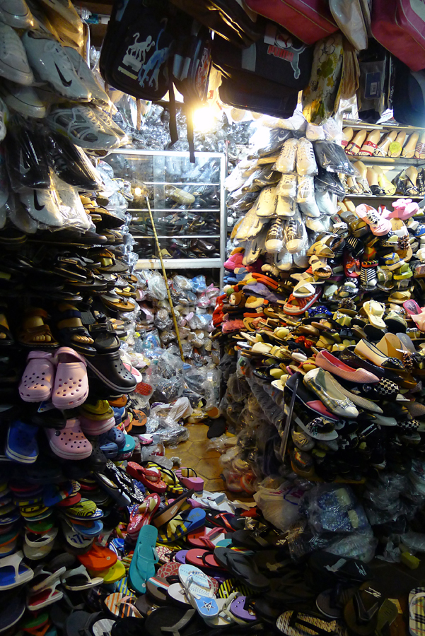 Cambodia - Siem Reap - Old market 08-09-2011 #09