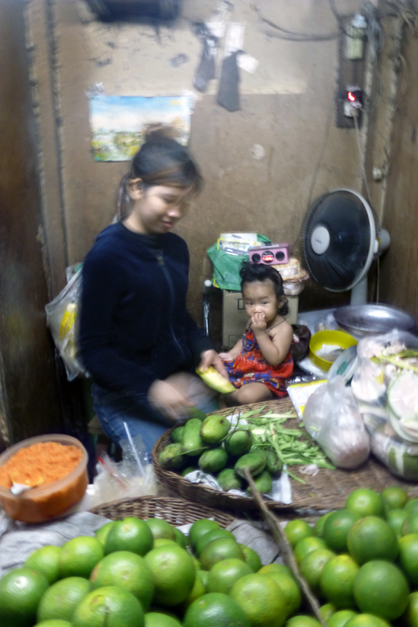 Cambodia - Siem Reap - Old market 08-09-2011 #26