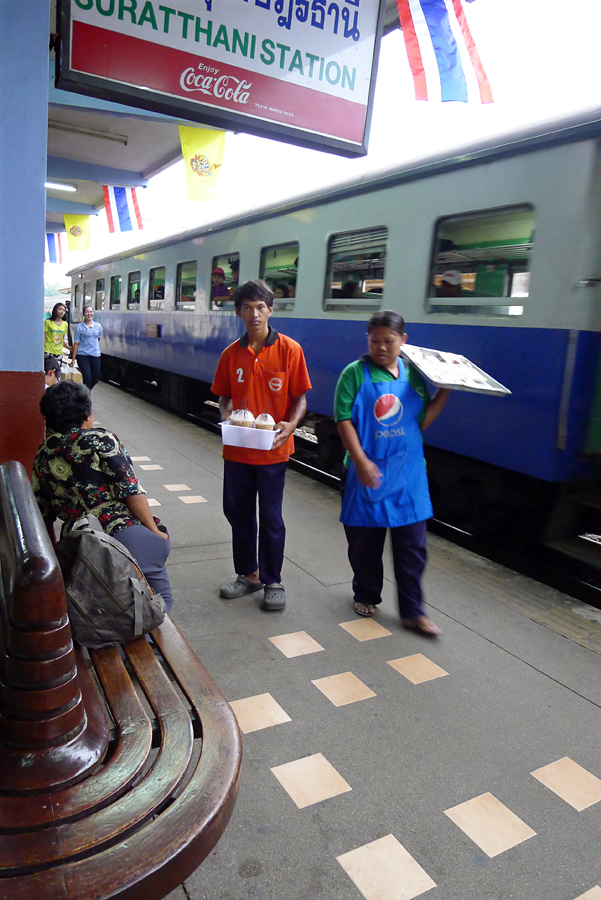 Thailand - Surat Thani railway station 20-09-2011 #62