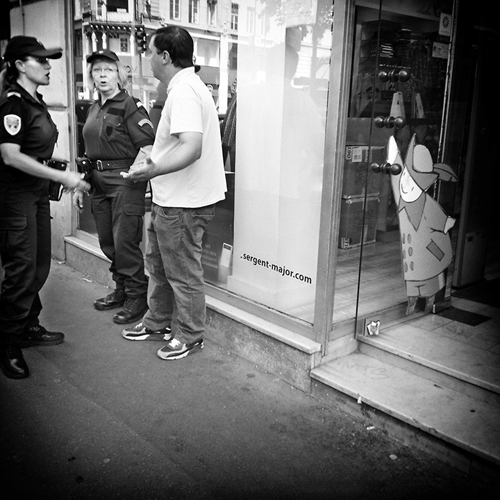 Paris -  Boulevard Montmartre 08-08-2013