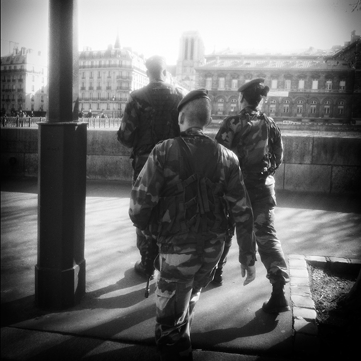 Paris - Quai de l&#39;Hôtel de Ville 04-2013 #04