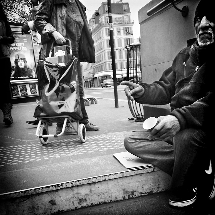 Paris - Rue de Lyon 06-04-2014