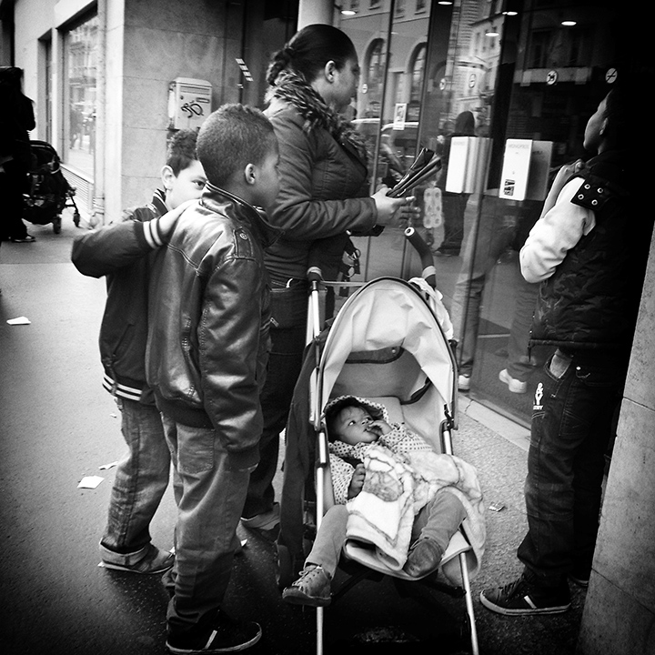 Paris - Rue du Faubourg Saint-Antoine 20-04-2013 #16