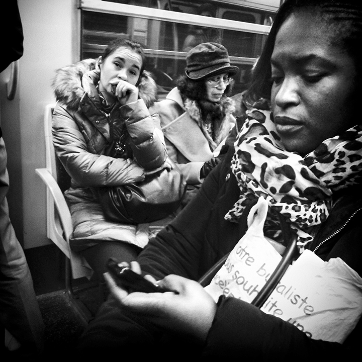 Paris - Subway line 3 15-12-2014 #04