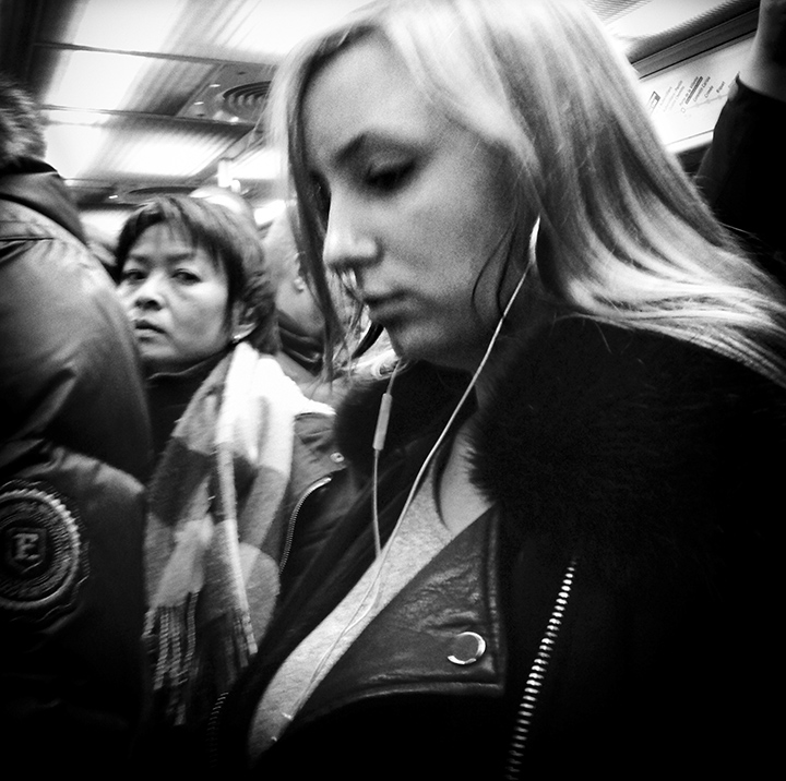 Paris - Subway line 7 20-01-2015 #05