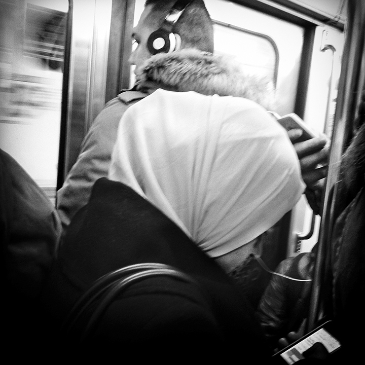 Paris - Subway line 9 11-11-2014 #06