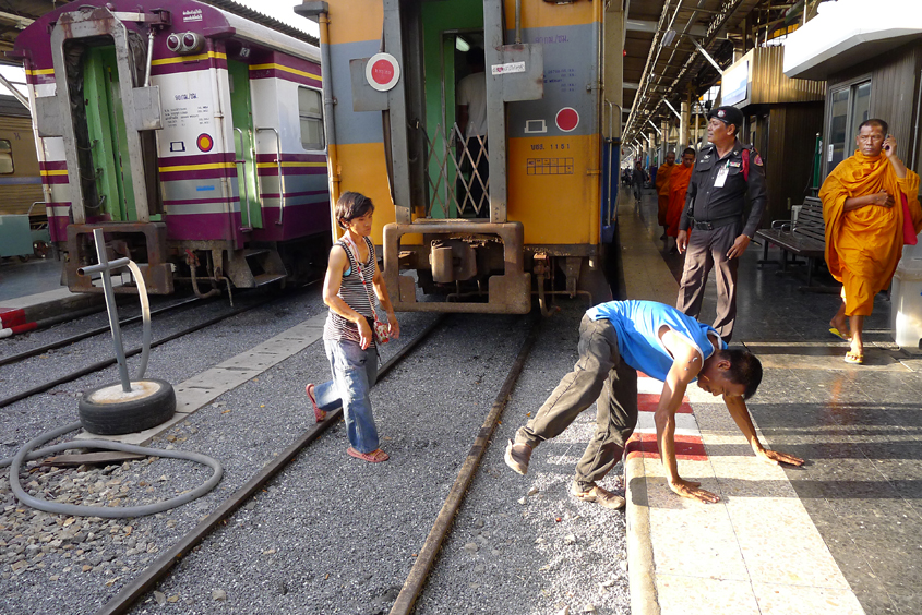 Bangkok - Hua Lamphong 03-09-2011 #12