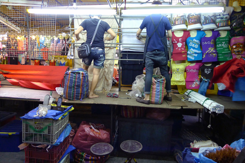 Bangkok - Night market Patpong 03-09-2011