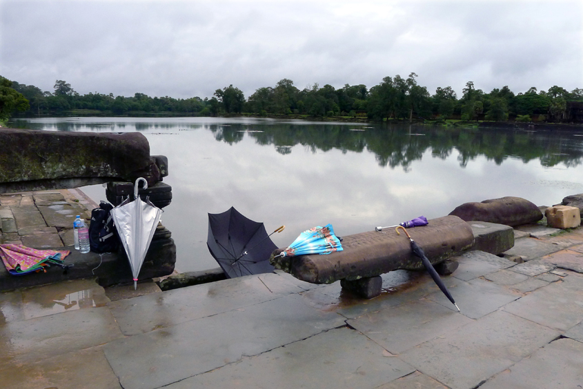 Cambodia - Angkor Wat 09-09-2011 #002