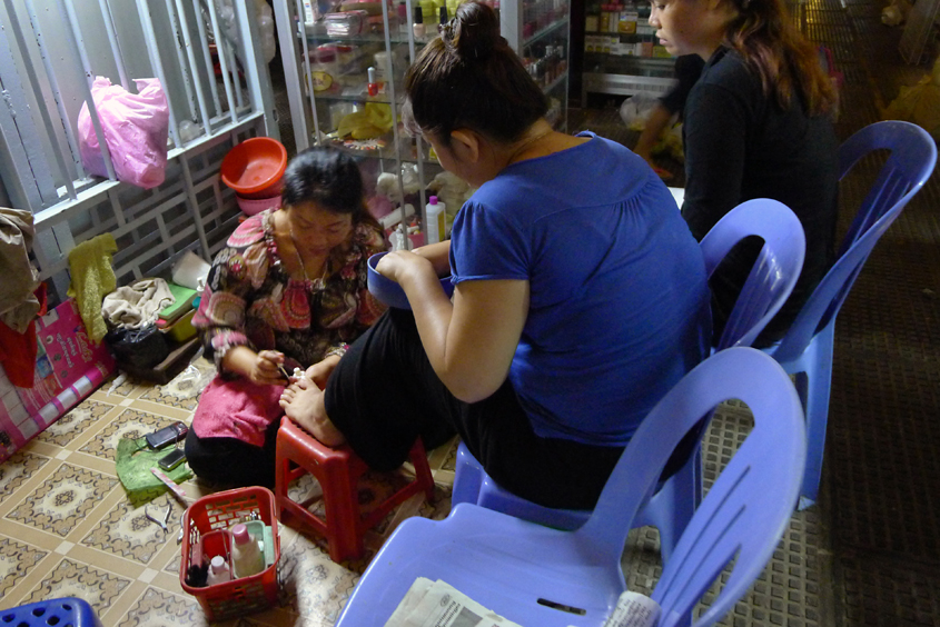 Cambodia - Phnom Penh - Central Market 07-09-2011 #05