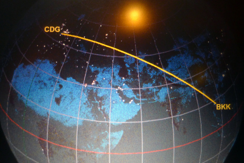 Flight Thai TG 0933 CDG-BKK 02-09-2011 #02