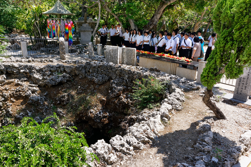 Japan - Okinawa - Himeyuri 03-10-2013 #-12 (travaillée)