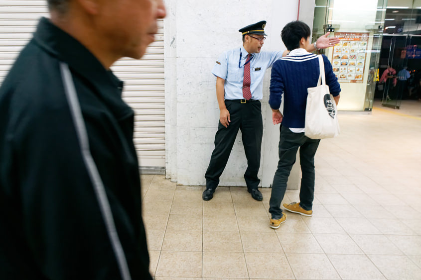 Japan - Tokyo - Shinjuku station 14-10-2013 #-19