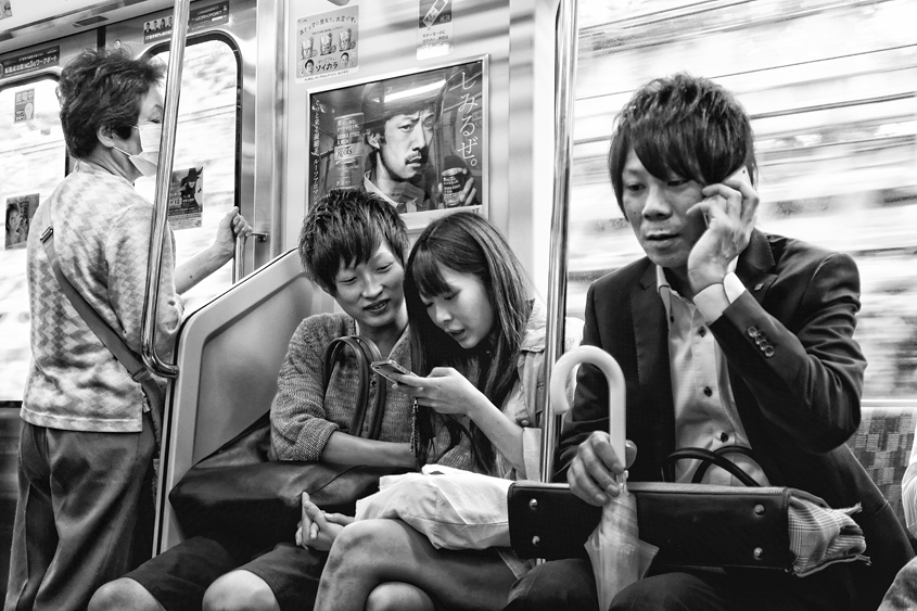 Japan - Tokyo - Yamanote line 01-10-2013 #-23 N&#38;B