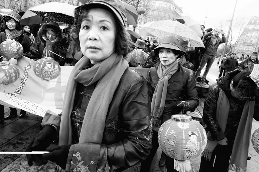 Paris - Chinese New Year Parade 21-02-2015 #-44 (travaillée) N&#38;B