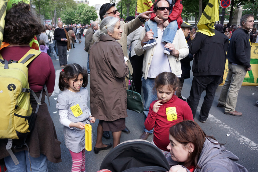 Paris - De Denfert Rochereau à Luxembourg - Défilé des syndicats 01-05-2012 #-110