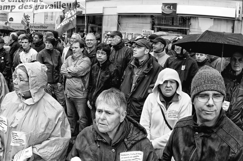 Paris - Labor day demonstration between Place de la République et Place Léon Blum 01-05-2015 #-392 (travaillée) N&#38;B