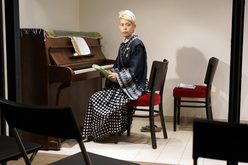 Paris - Le Café des fous - Tate Takako