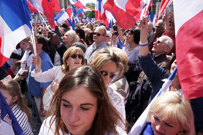 Paris - Place du Trocadéro - Rassemblement UMP 01-05-2012 #-205