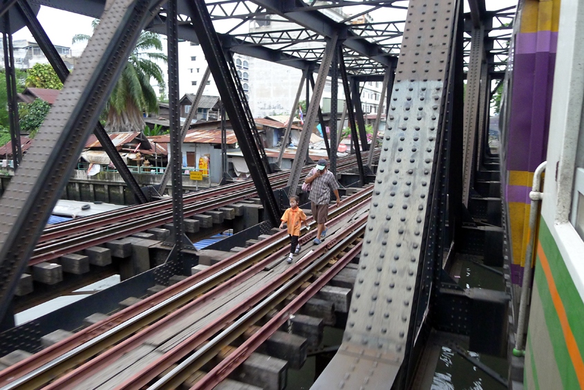 Thailand - Express train between Surat Thani and Bangkok (suburbs of Bangkok)