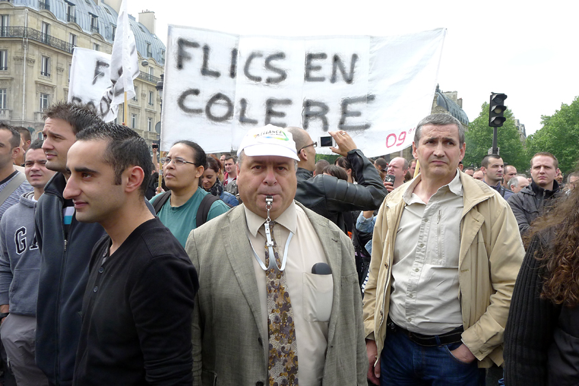 Paris - Manifestation des policiers - Pont St-Michel 11-05-2012 #18